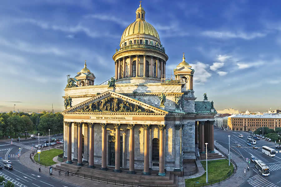 Туры в Петербург